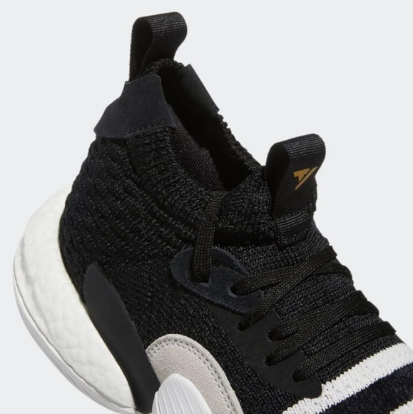 Adidas Trae Young 2
